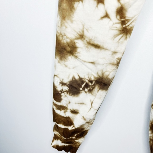 Lululemon - Brown Tie Dye Joggers - Picture 4 of 5